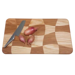 Snurrig skärbräda nr 529